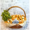 Корзина "Сырная любовь"